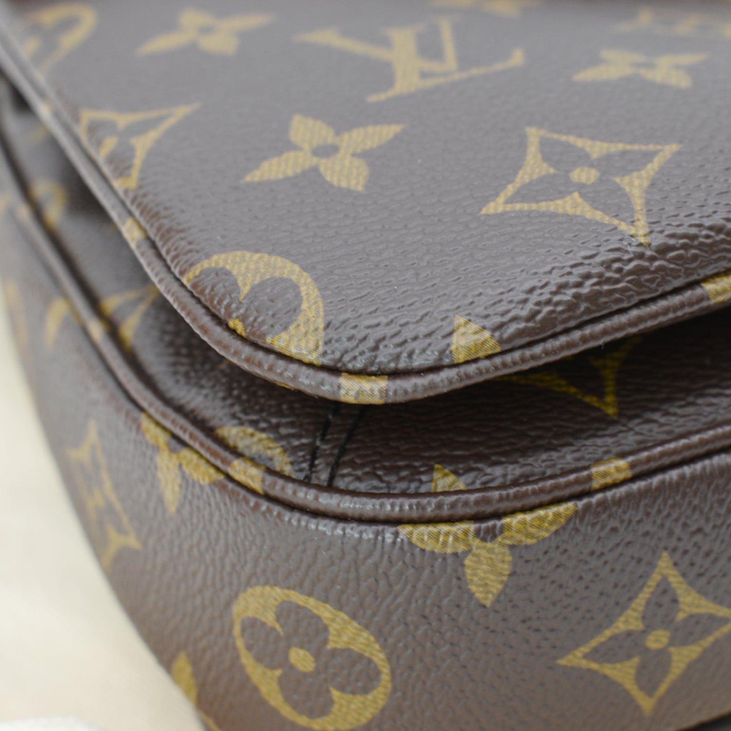 Louis Vuitton Pochette Métis Crossbody Bag Monogram Canvas Ebene brown