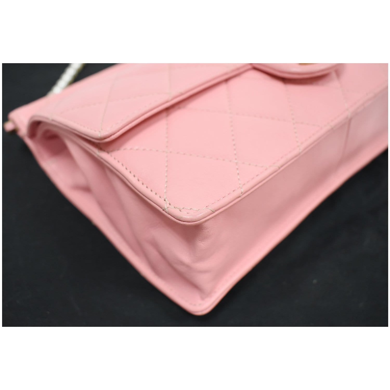 CHANEL Matelasse Costume Pearl Leather Shoulder Bag Pink - 25% OFF