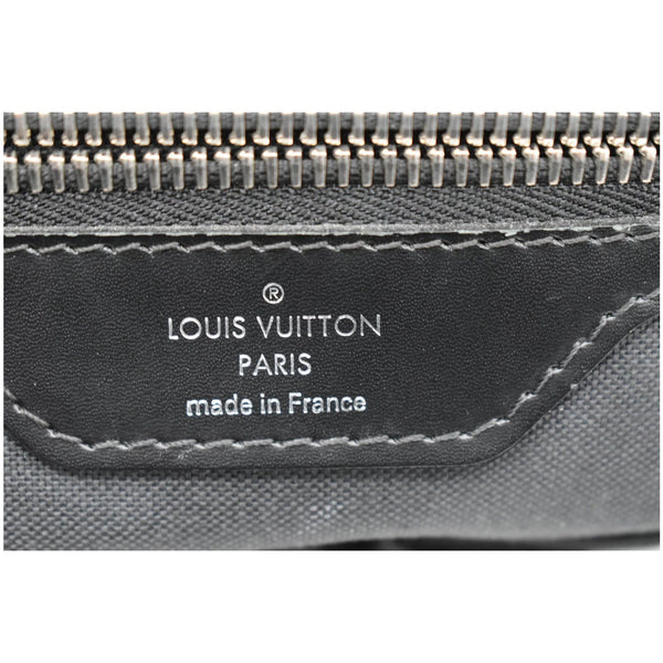 LOUIS VUITTON District GM Damier Graphite Messenger Crossbody Bag Black