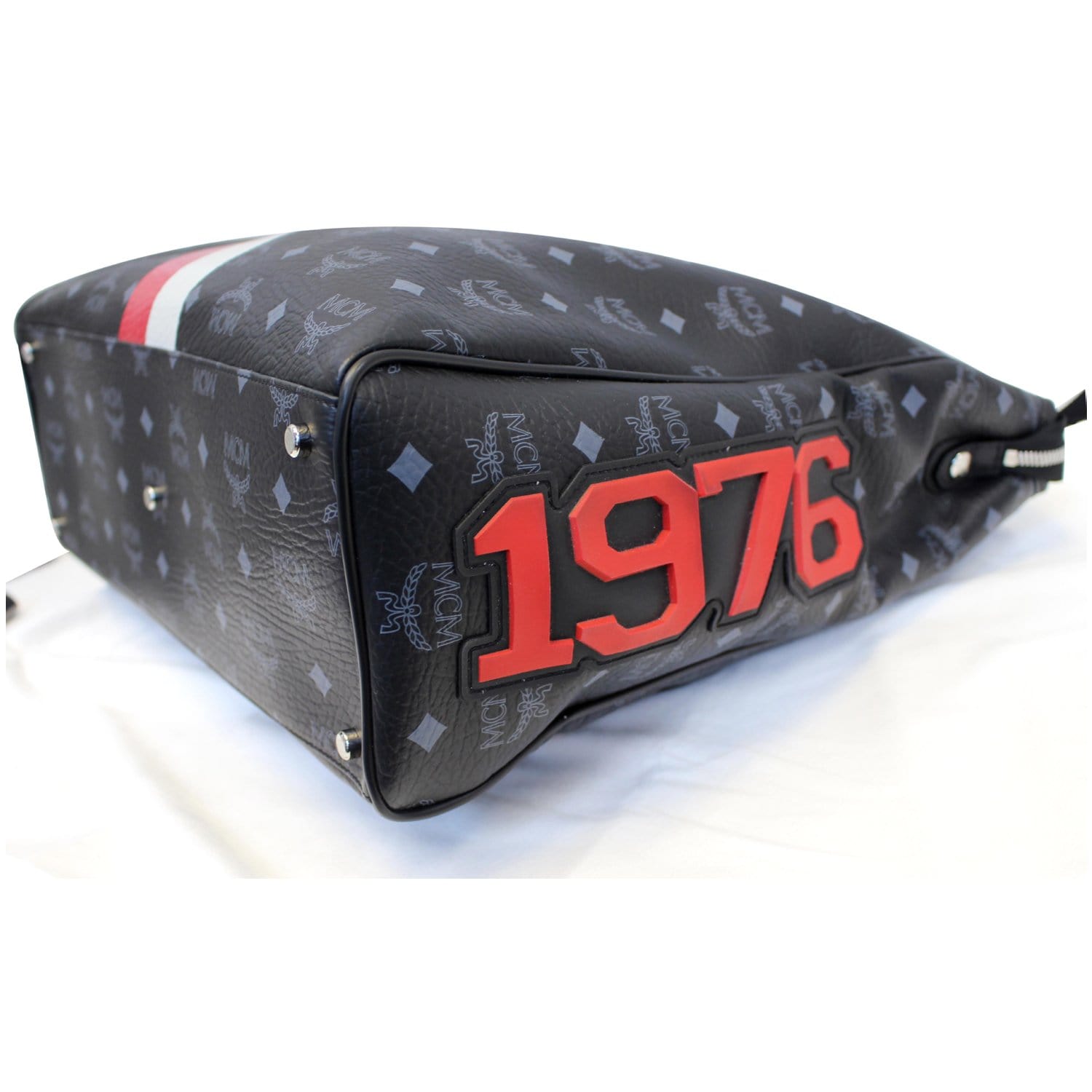 MCM Visetos Princess Lion Leather Boston Bag (SHG-32438) – LuxeDH