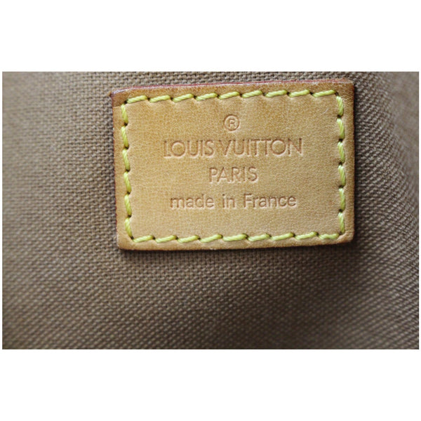 Badge Louis Vuitton Bosphore Monogram Canvas Bag