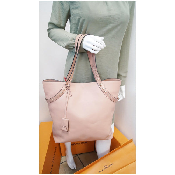 VALENTINO Garavani Lovestud Calfskin Leather Tote Bag Pink for Women