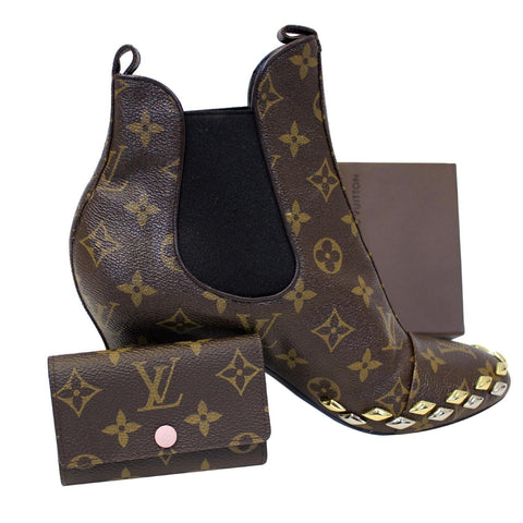 LOUIS VUITTON Monogram 6 Key Holder Rose Ballerine-US
