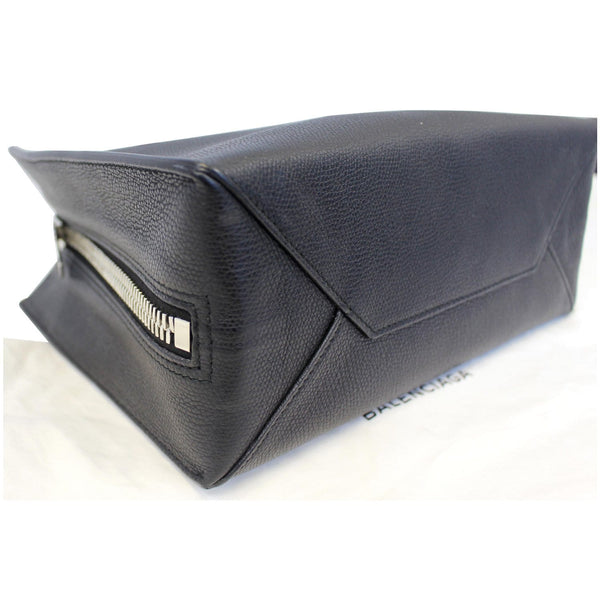 Balenciaga Black Leather Shoulder bag - exterior