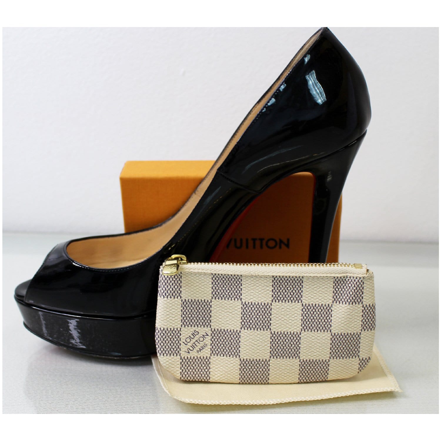 Louis Vuitton Shoe Pouch