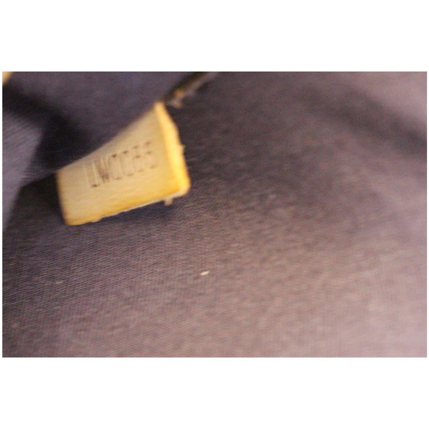 Pre Loved Louis Vuitton Monogram Vernis Roxbury Drive – Bluefly