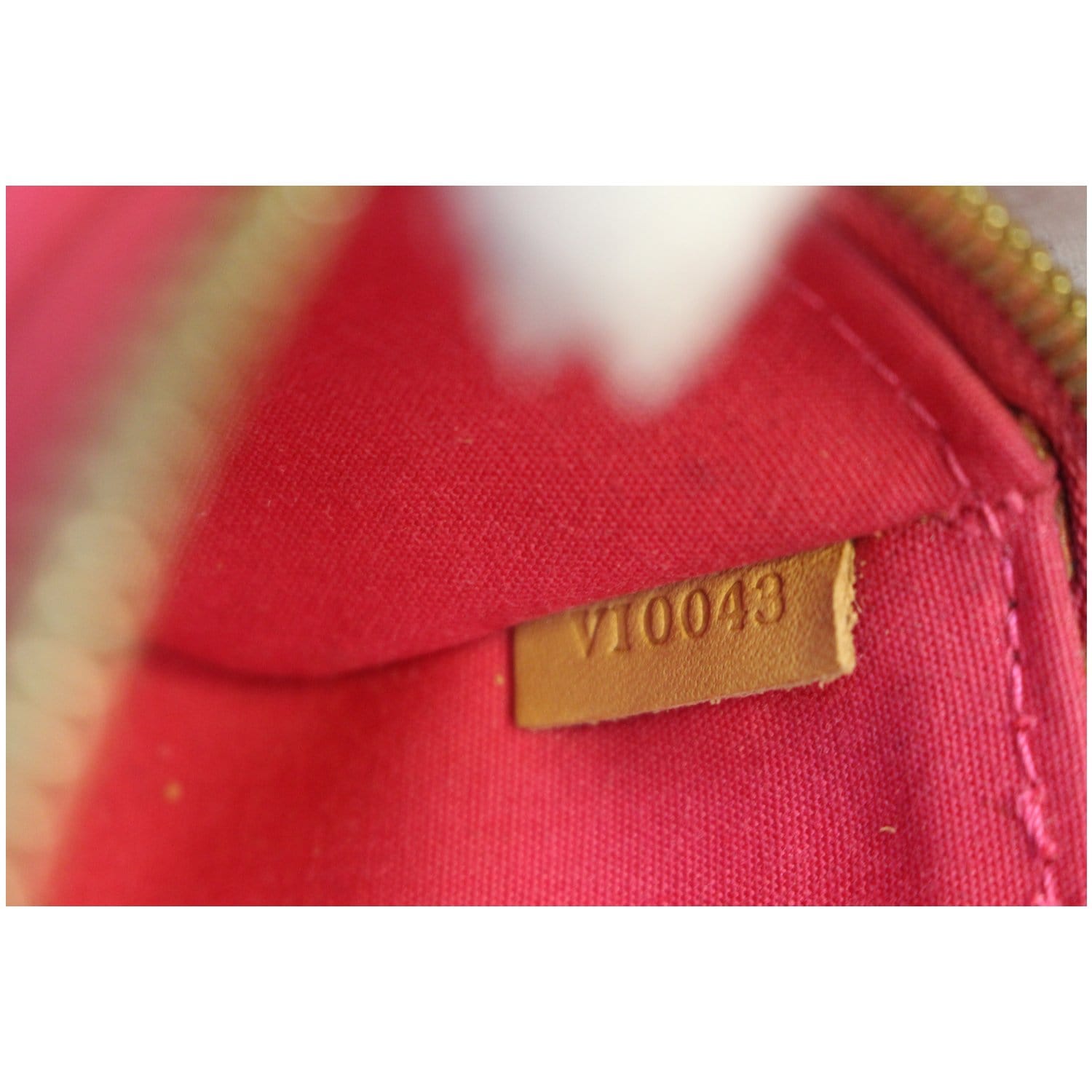 Louis Vuitton Fuchsia Monogram Vernis Sullivan Horizontal PM