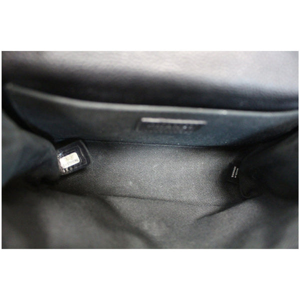 Chanel 2.55 Reissue Flap Grained Leather Waist Belt Bag interior