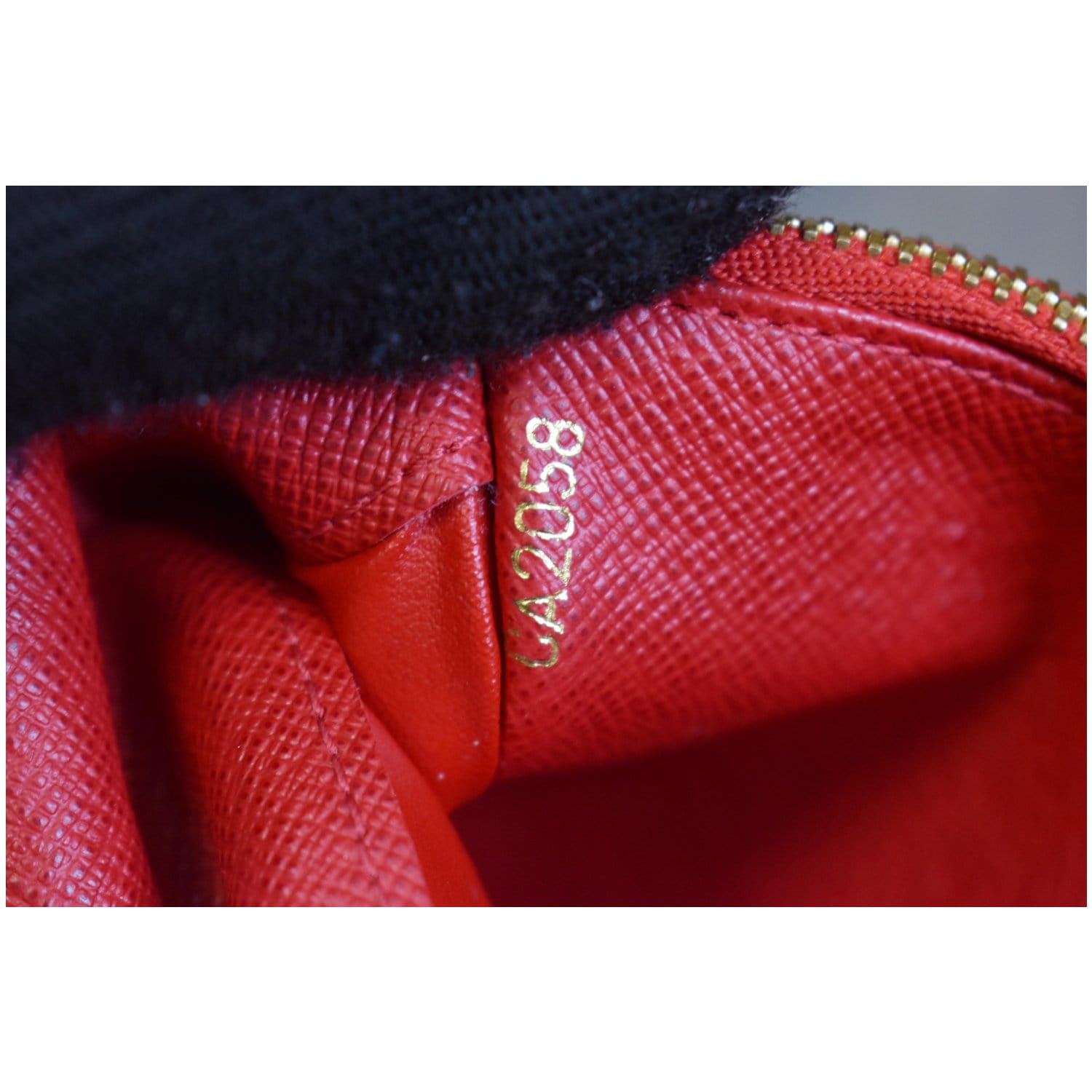 Louis Vuitton, Bags, Louis Vuitton Monogram Insolite Wallet Ca422