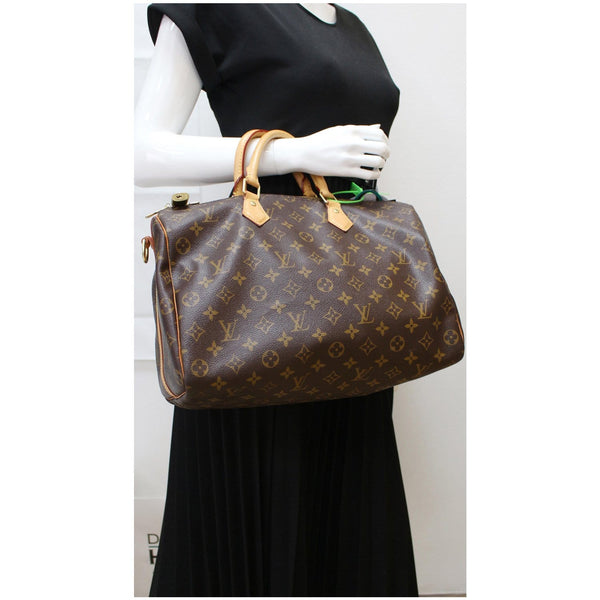 Louis Vuitton Speedy 30 Monogram Canvas Satchel Handbag