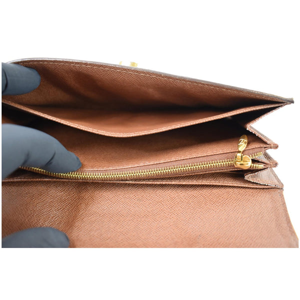 Louis Vuitton Monogram Canvas Boetie Wallet Brown - inner pockets