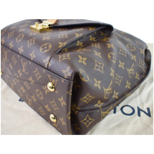 Louis Vuitton Metis Hobo Bottom buttons Shoulder Bag