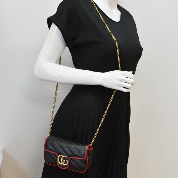 GUCCI GG Marmont Mini Matelassé Leather Shoulder Crossbody Bag Black/Cerise 574969
