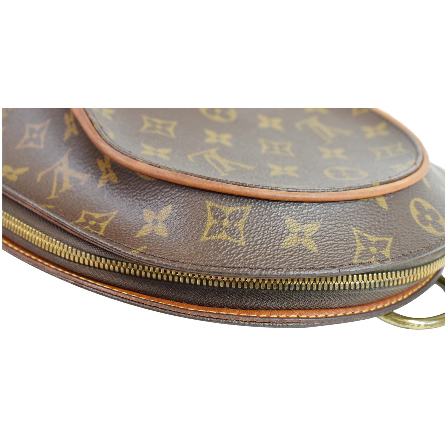 Monogrammed Canvas Suitcase with Zip and Rounded Edges from Louis