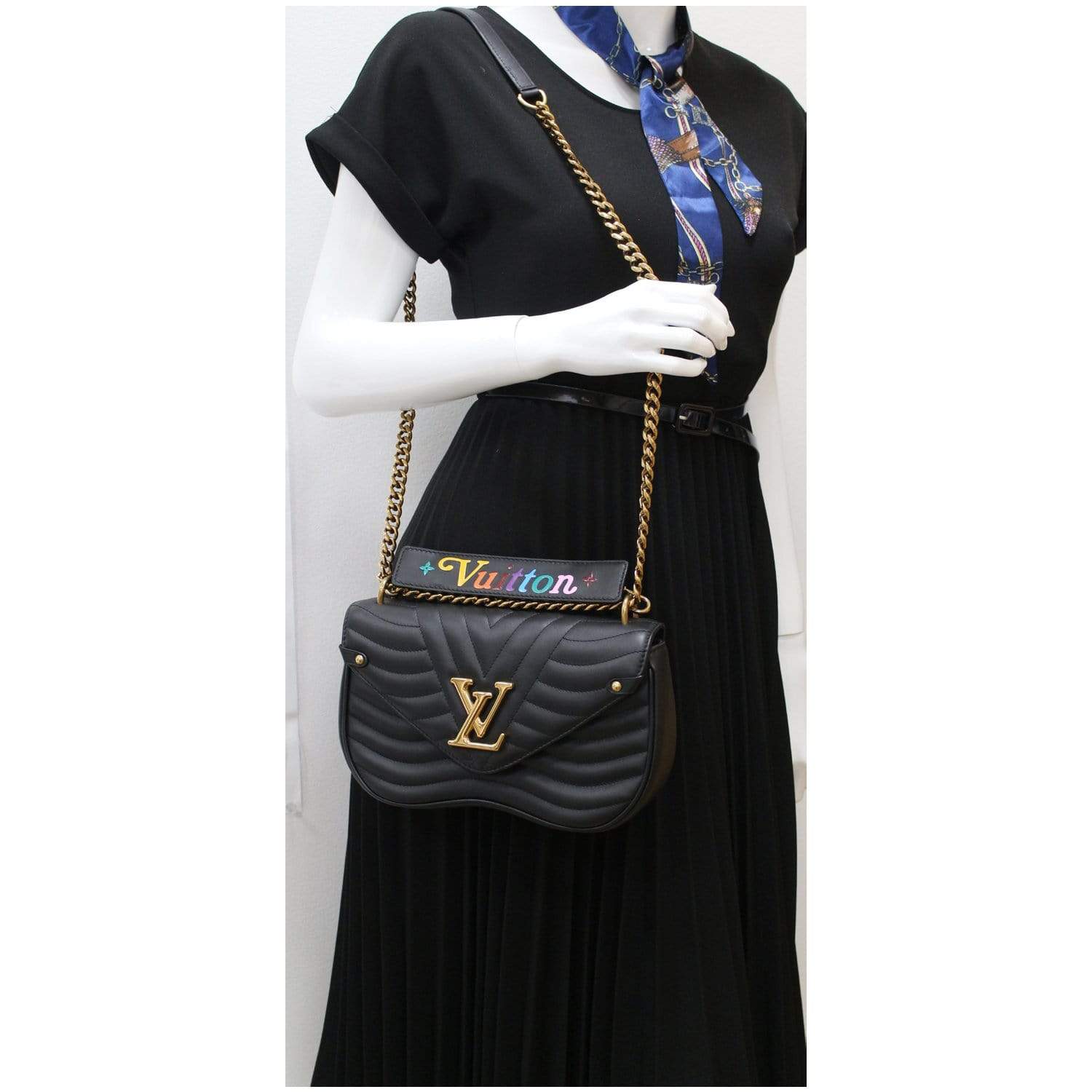 Louis Vuitton New Wave Chain Bag PM Black Cowhide