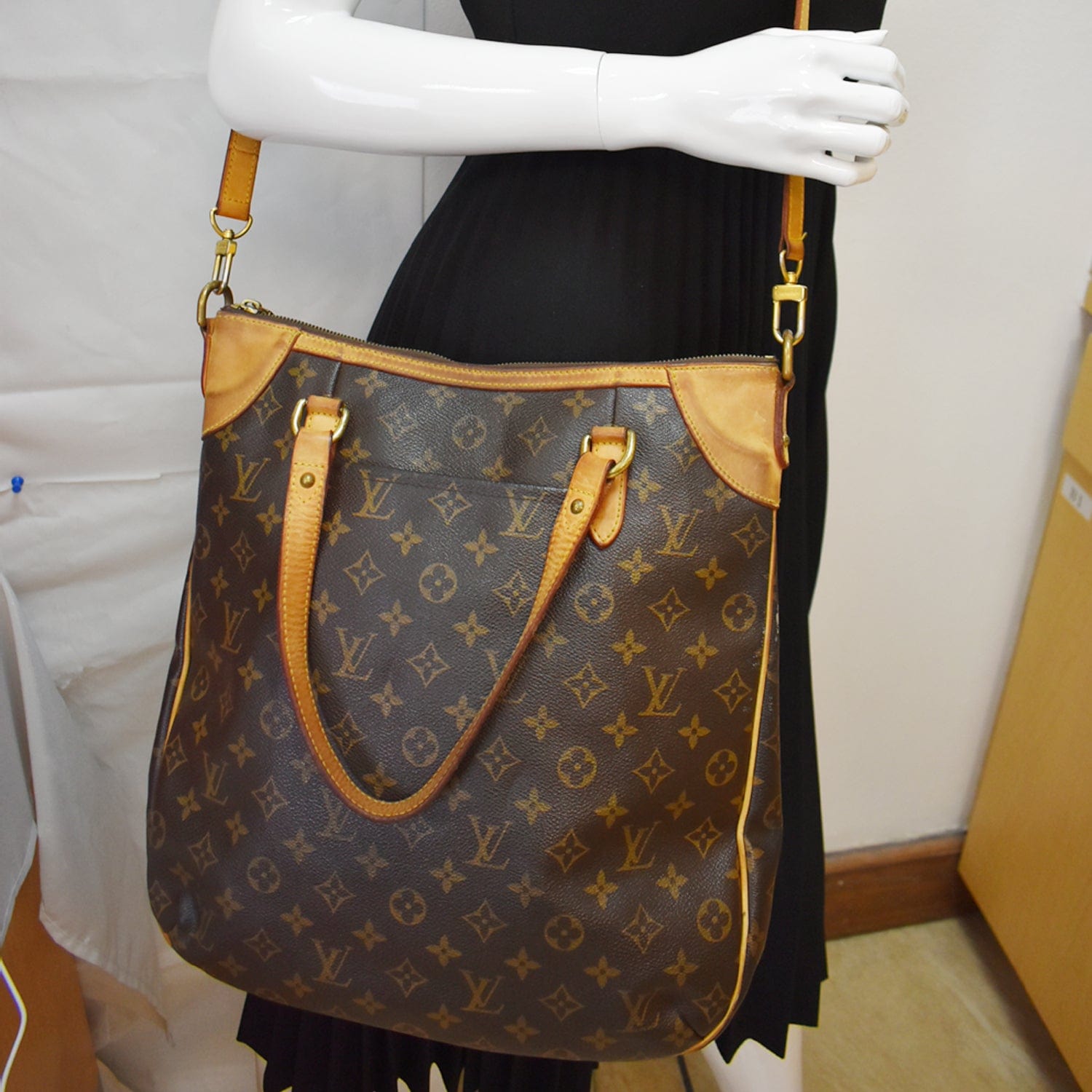 Louis Vuitton Louis Vuitton Odeon GM Monogram Canvas Hand Bag + Strap