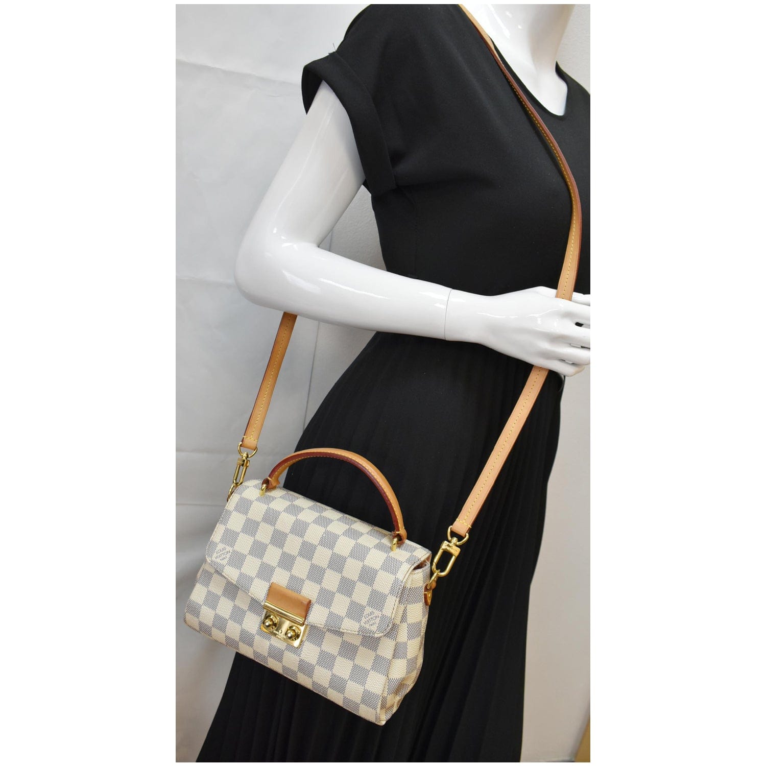 Authentic Louis Vuitton Croisette Damier Azur Cross Body Bag