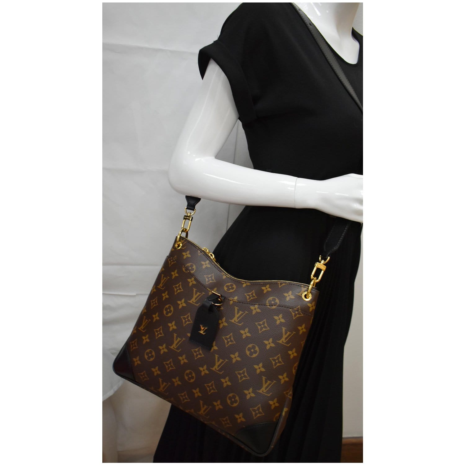 Buy Louis Vuitton Shoulder Bag in Brown