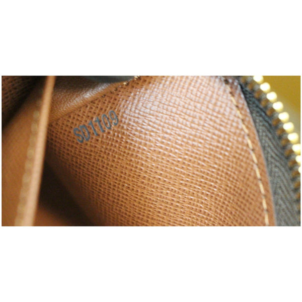 Louis Vuitton Monogram Canvas Zippy Long Wallet Code
