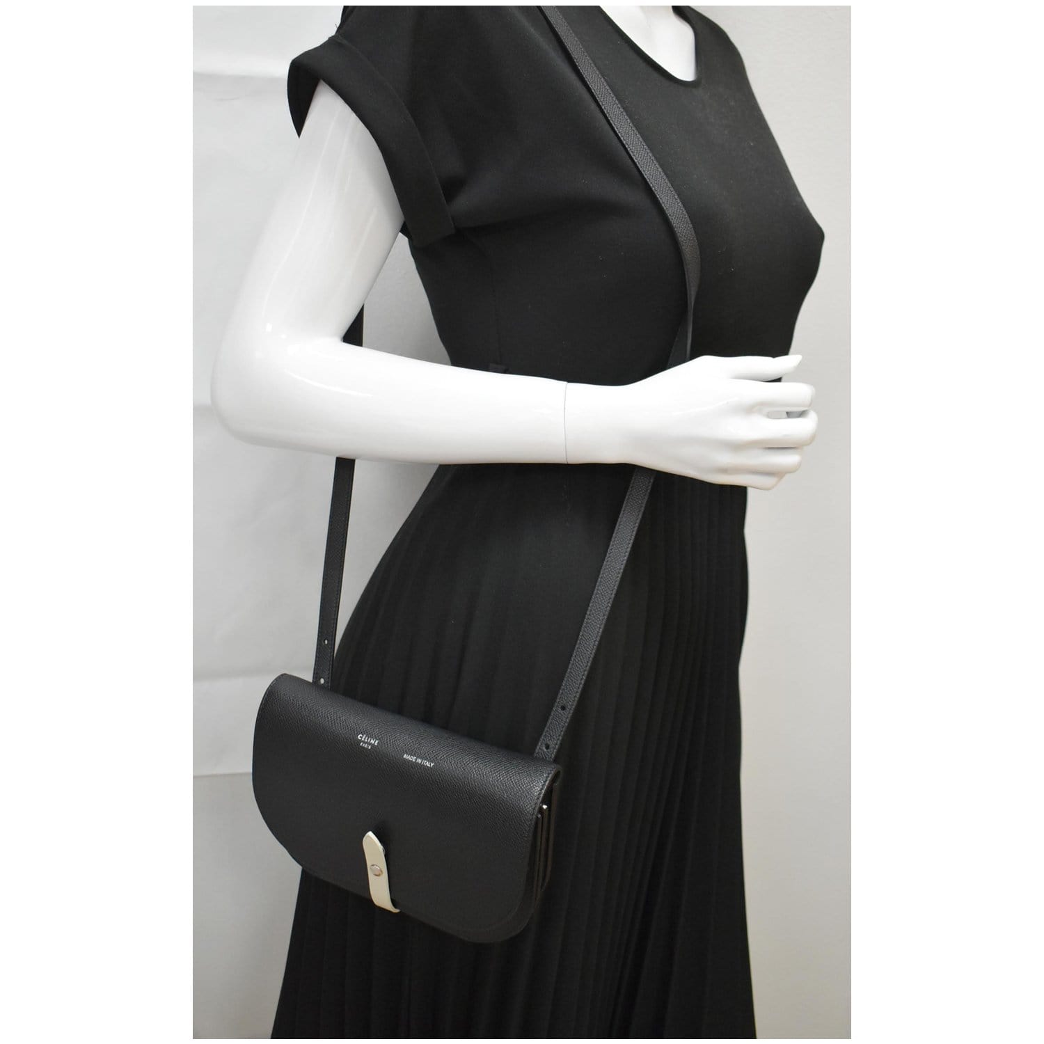 Belt leather handbag Celine Black in Leather - 34222184