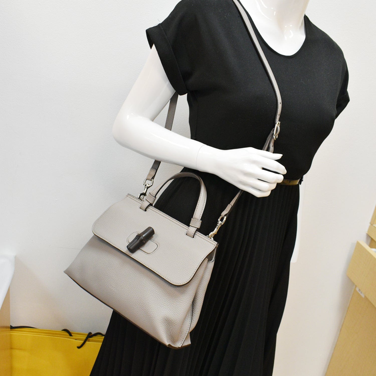 Gucci daily pouch Clearance