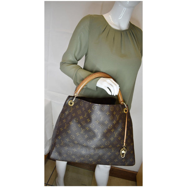 Louis Vuitton Artsy MM Monogram Canvas Tote Handbag Bag - women elbow bag