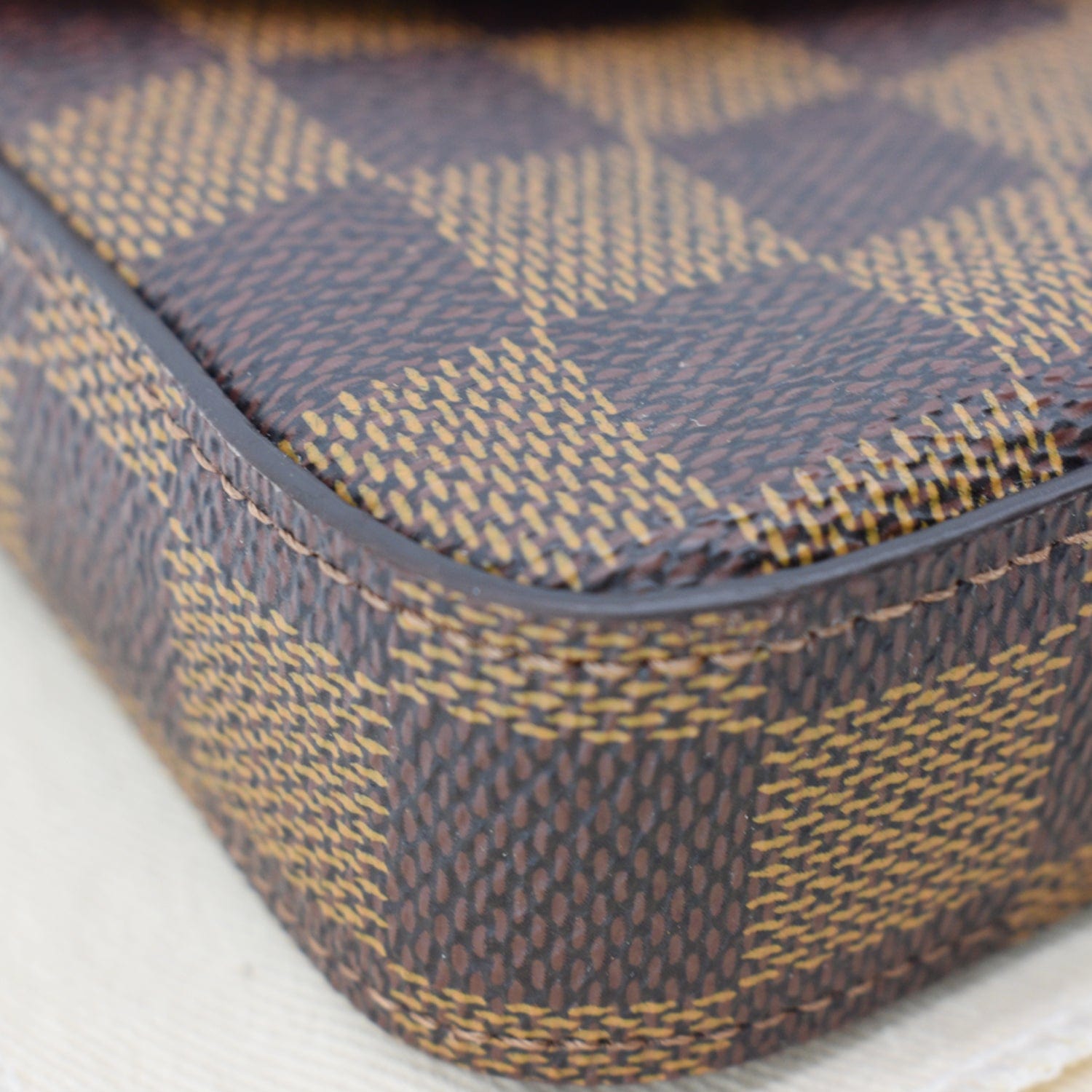 Louis Vuitton Damier Ebene Felicie Pochette - Brown Crossbody Bags,  Handbags - LOU759044