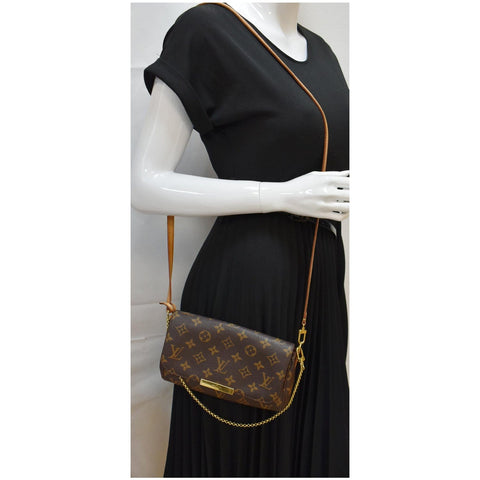 Louis Vuitton Favorite PM Monogram Canvas Crossbody Bag