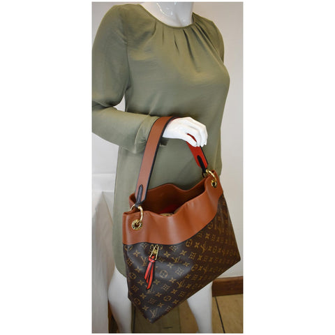 Louis Vuitton Tuileries Monogram Canvas Hobo Bag Women - handbag