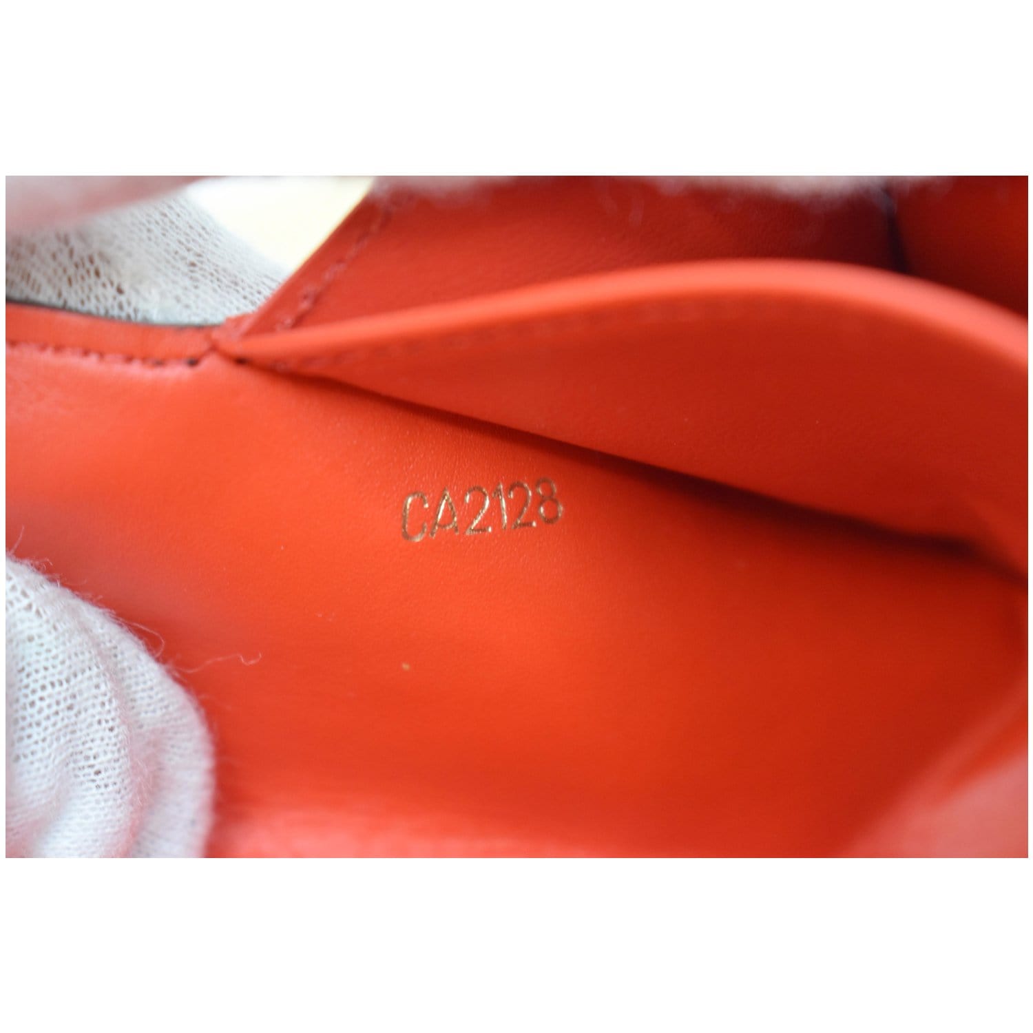 Louis Vuitton 2015 LV Monogram Pouch - Red Wallets, Accessories - LOU786656