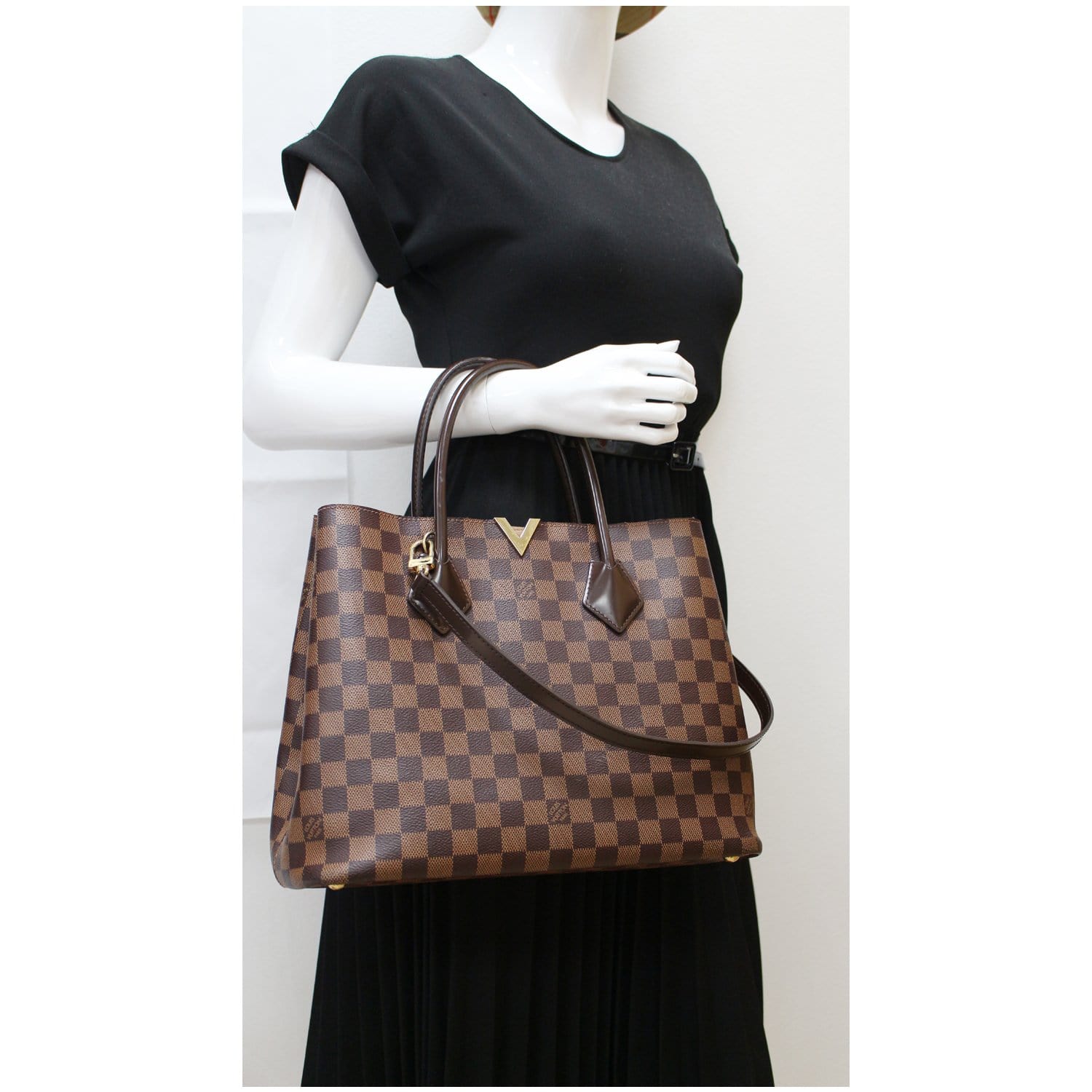 Louis Vuitton Kensington Tote Brown Leather Pre Owned Very Clean