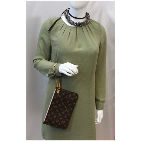 LOUIS VUITTON Pochette Wristlet Pouch Monogram Canvas Neverfull MM Brown