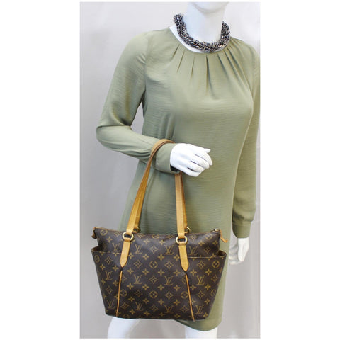 LOUIS VUITTON Totally PM Monogram Canvas Shoulder Tote Bag Brown