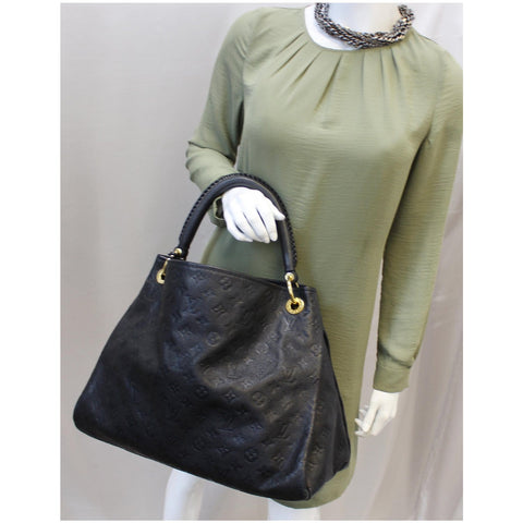 LOUIS VUITTON Artsy MM Empreinte Monogram Shoulder Bag Black-US