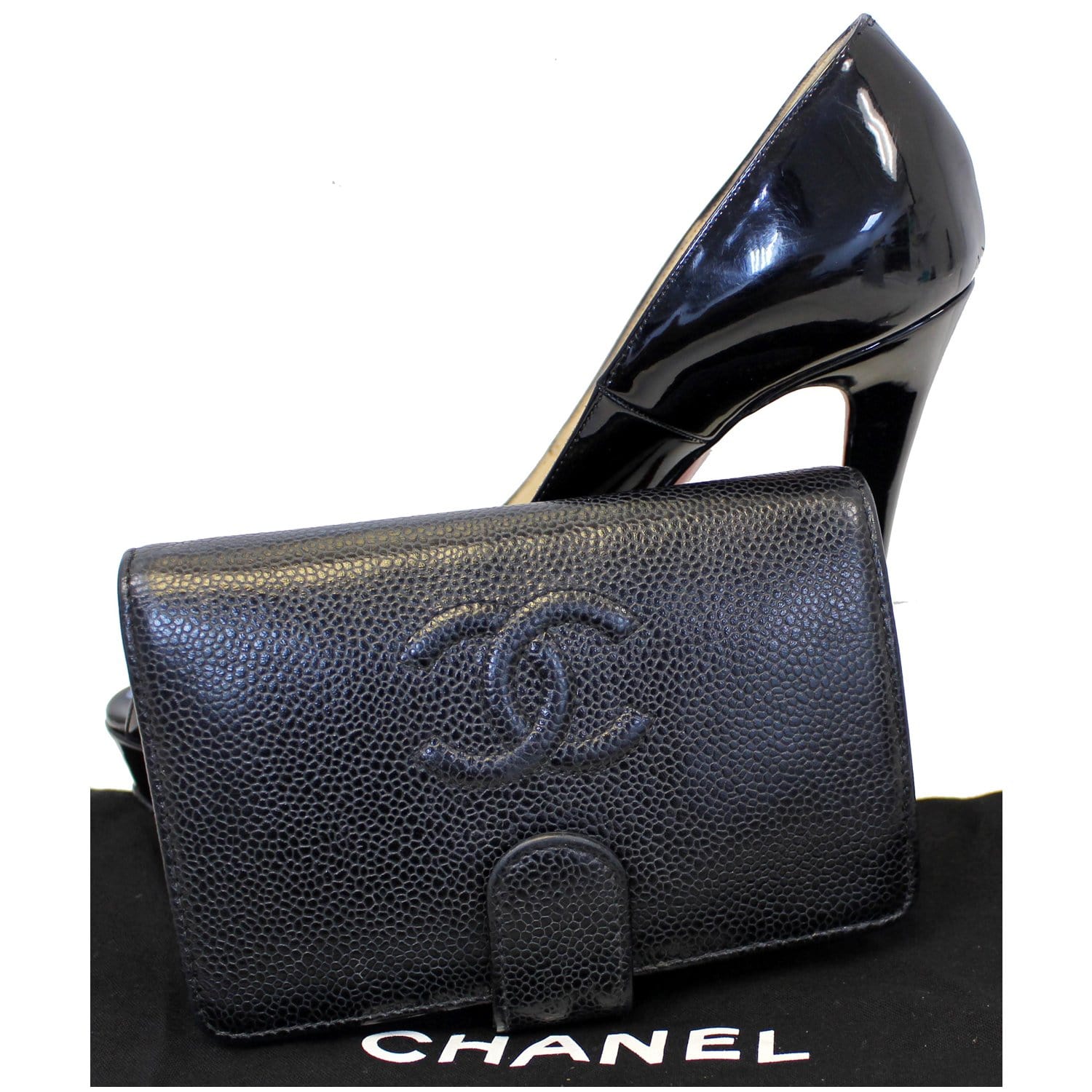 CHANEL Black Caviar Leather CC Logo Long Snap Bifold Wallet 2010 W