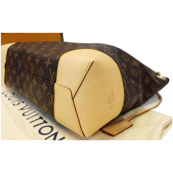 Louis Vuitton Berri MM - Lv Monogram Shoulder Bag - canvas corner