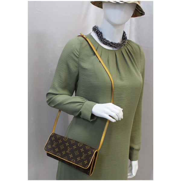Louis Vuitton Pochette Twin GM - Lv Monogram Shoulder Bag women