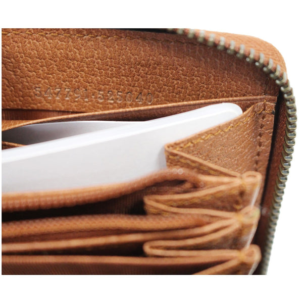 GUCCI Zip Around NY New York Yankees Patch Wallet Brown 547791 - Last Call