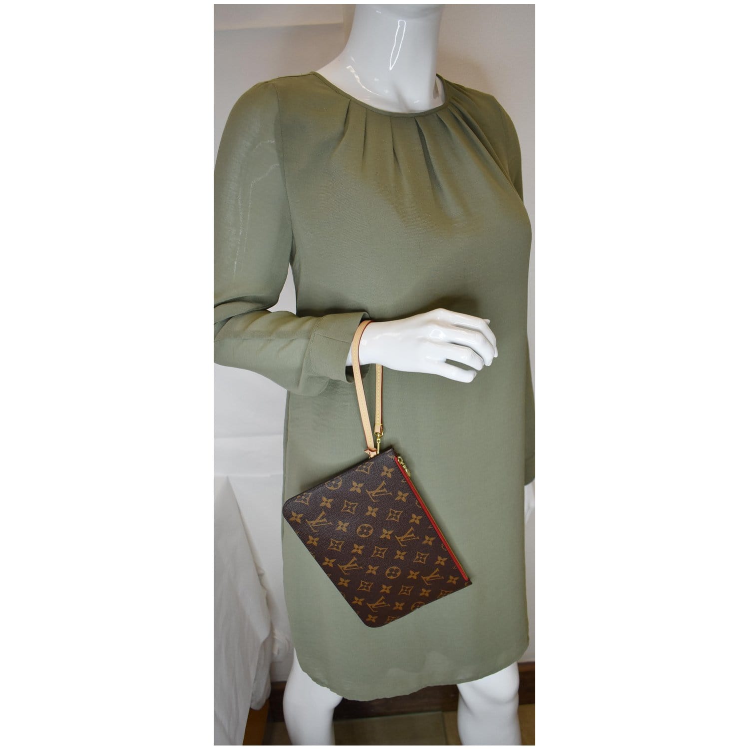 Louis Vuitton Leather Orsay MM Shoulder Bag