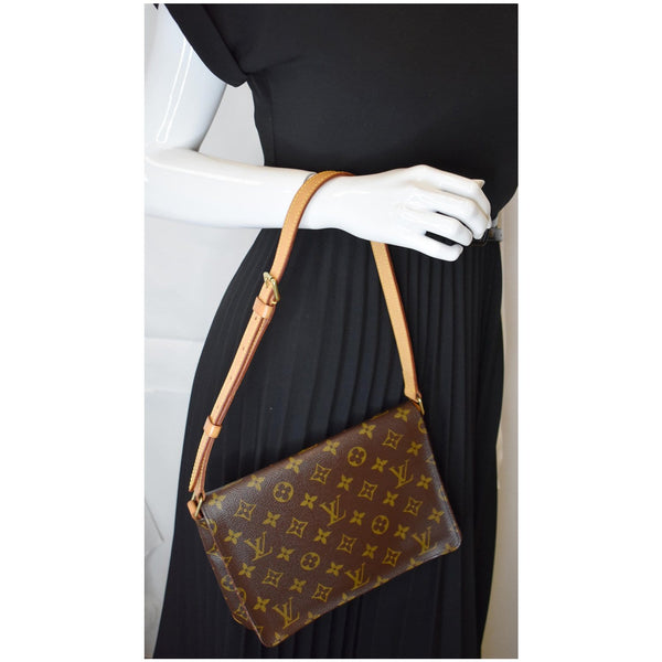 Louis Vuitton Musette Tango Handbag brown