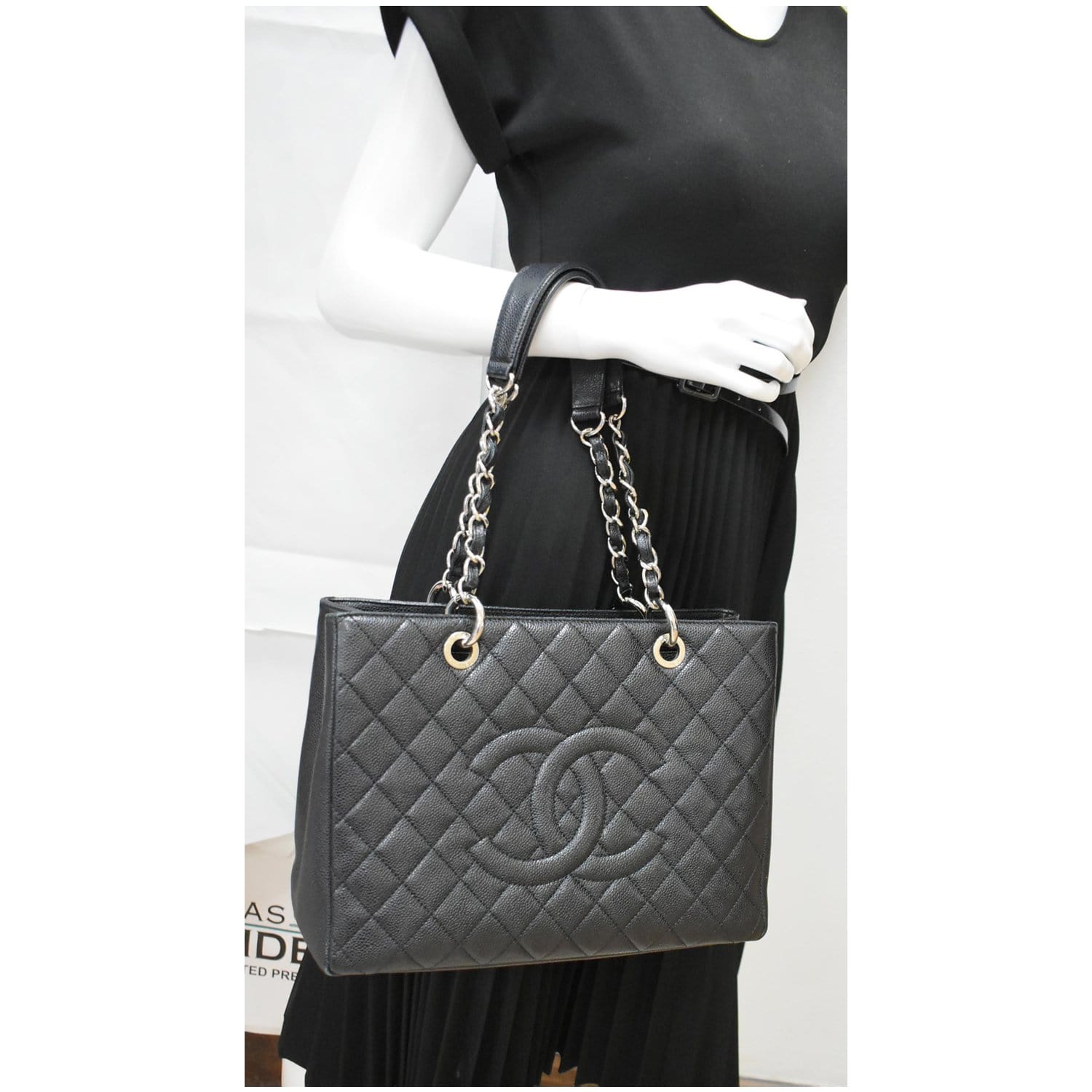 Chanel Silver Black Quilted Caviar Grand Shopping Tote CC GST 1217c29