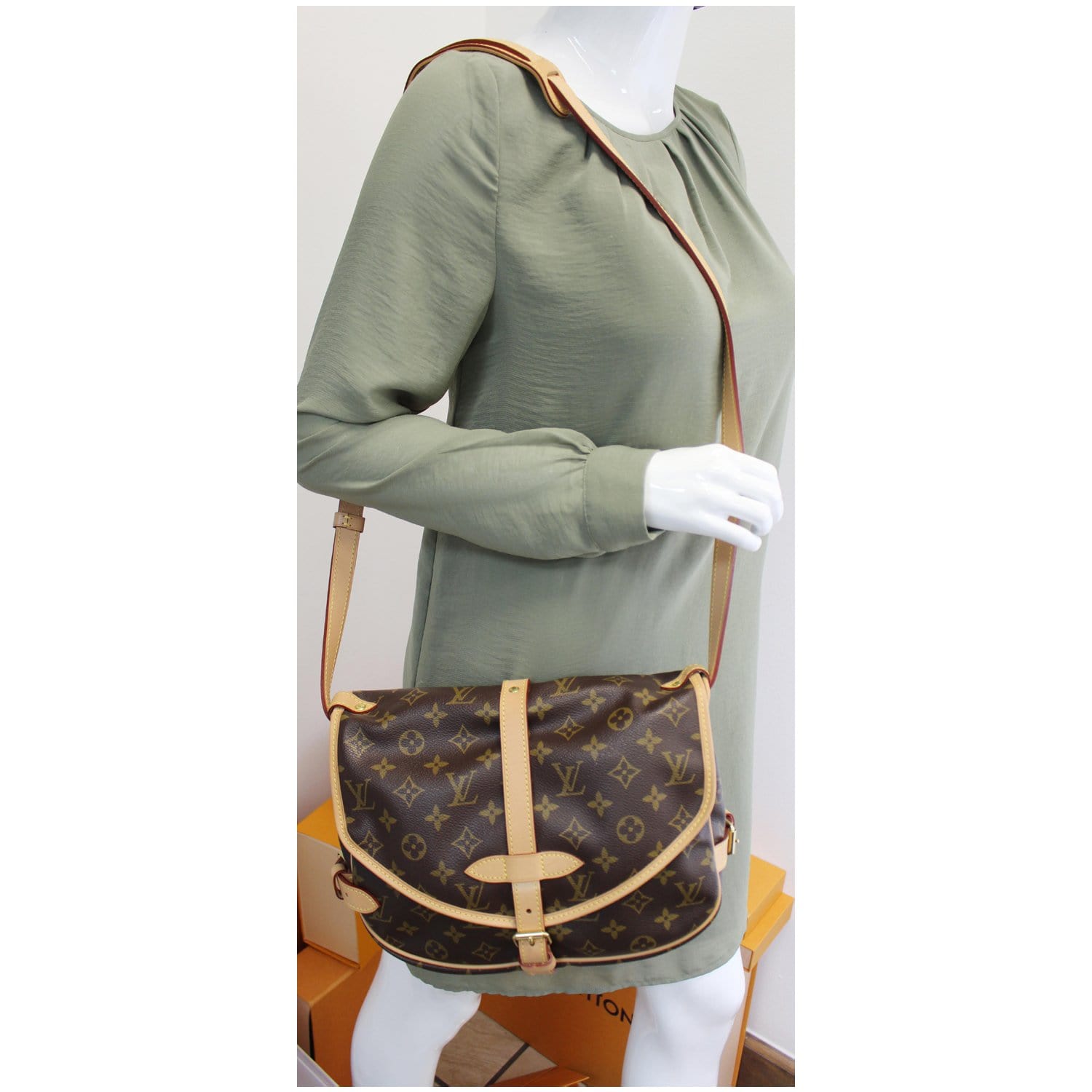 lv shoulder sling bag