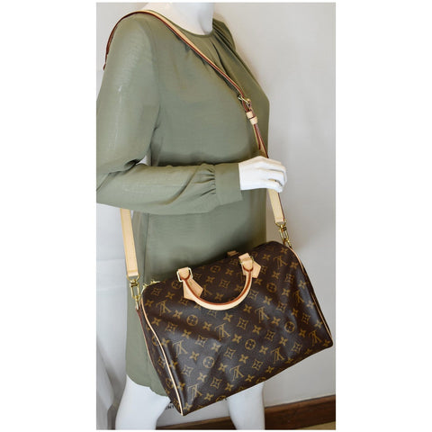 Louis Vuitton Speedy 30 Bandouliere Monogram Canvas Bag - shoulder bag