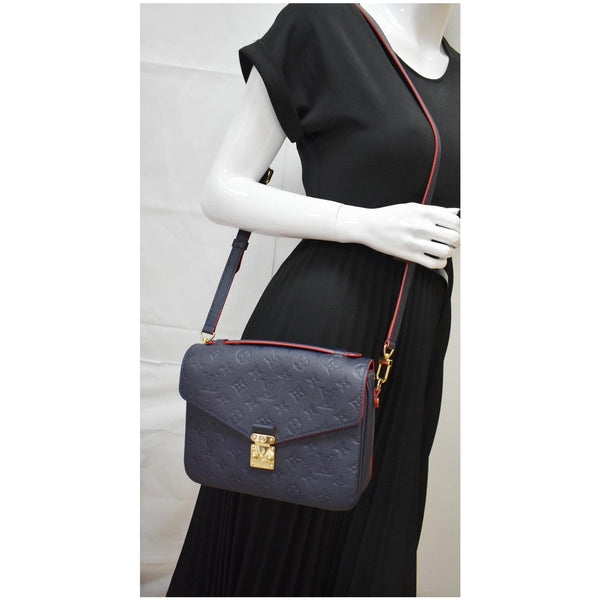 LOUIS VUITTON Metis Pochette Empreinte Leather Crossbody Bag Blue