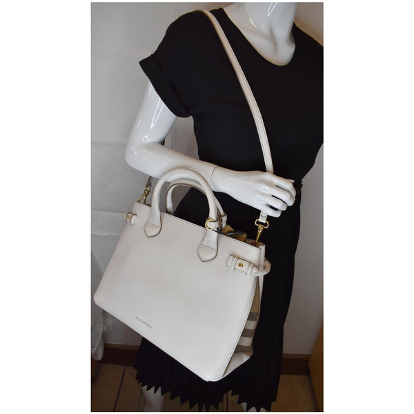 BURBERRY Banner Medium House Check Tote Bag White