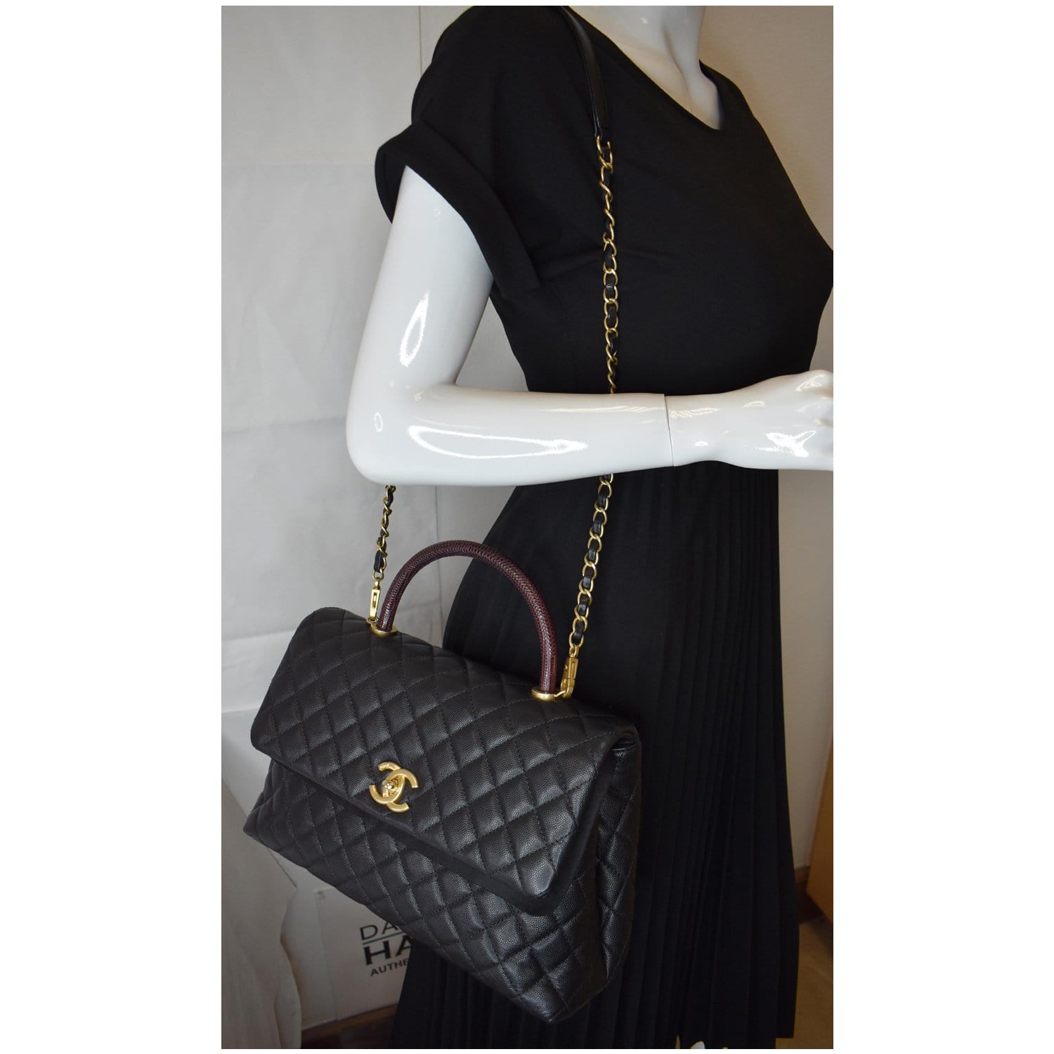 Chanel Coco Handle Small Flap Bag Black/Burgundy with Lizard Top Handle  A92990 Original Quality 7147