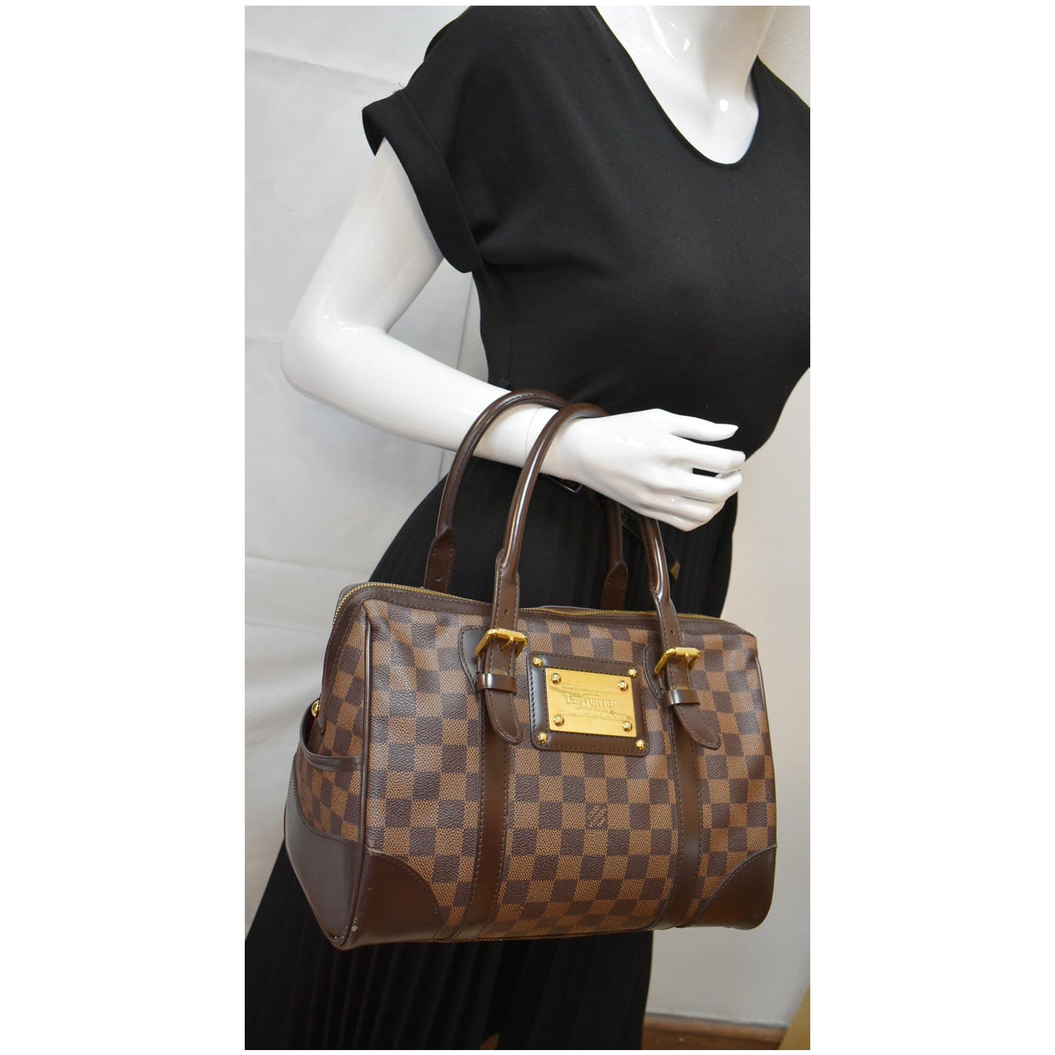 Brown Louis Vuitton Damier Ebene Berkeley Handbag