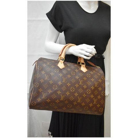 LOUIS VUITTON Speedy 35 Monogram Canvas Satchel Bag Brown