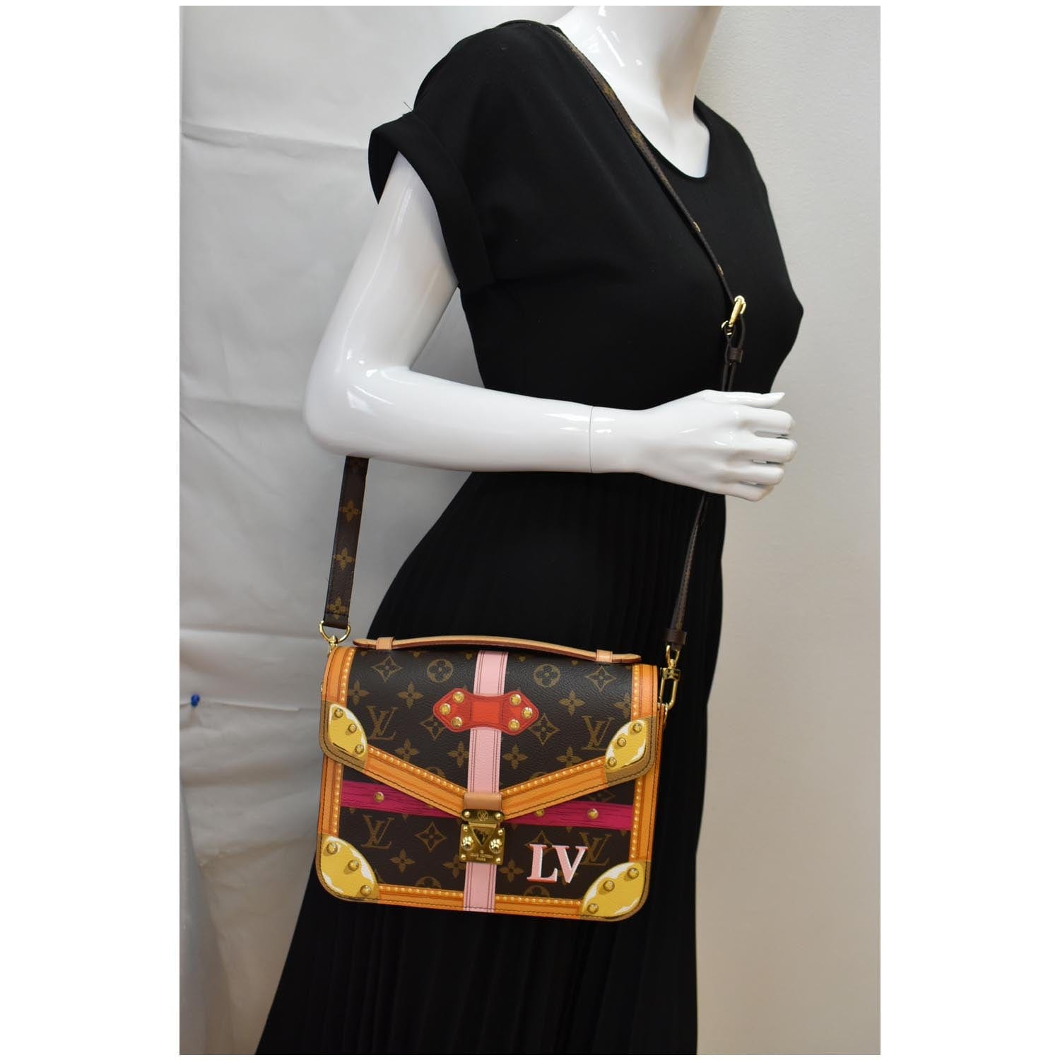 Pochette Metis Summer Trunks Monogram – Keeks Designer Handbags