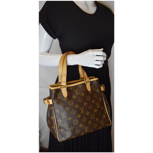 Louis Vuitton Batignolles Vertical Monogram Canvas Handbag